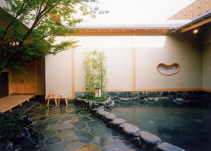 湯の宿　松栄