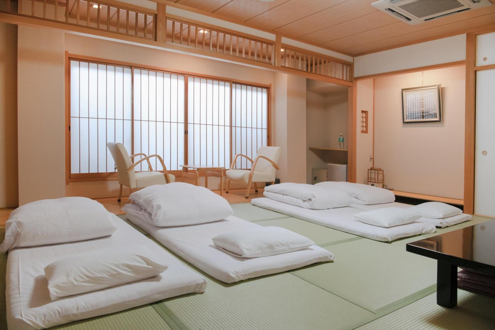 湯の宿　松栄 3*